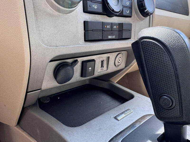 2009 Ford Escape XLT