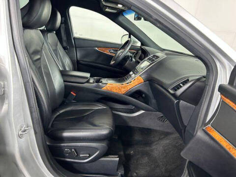 2017 Lincoln MKX Select