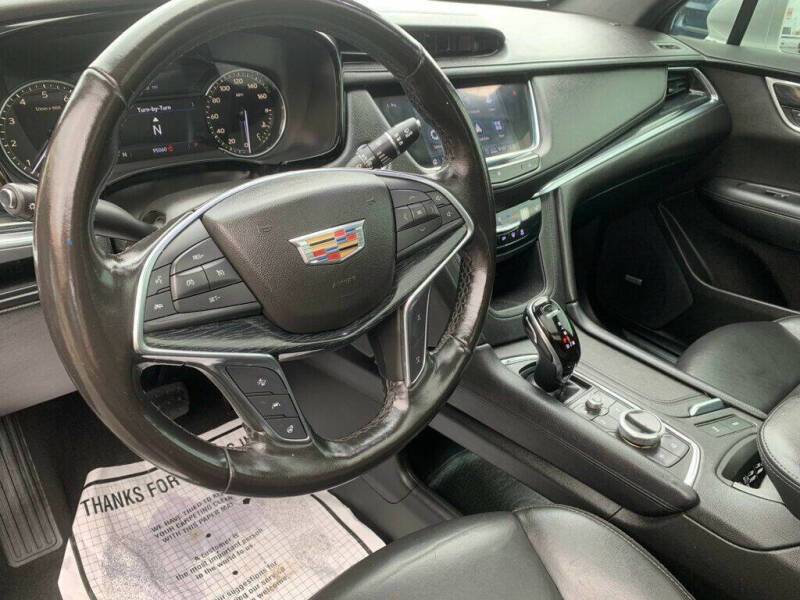 2020 Cadillac XT5 Premium Luxury