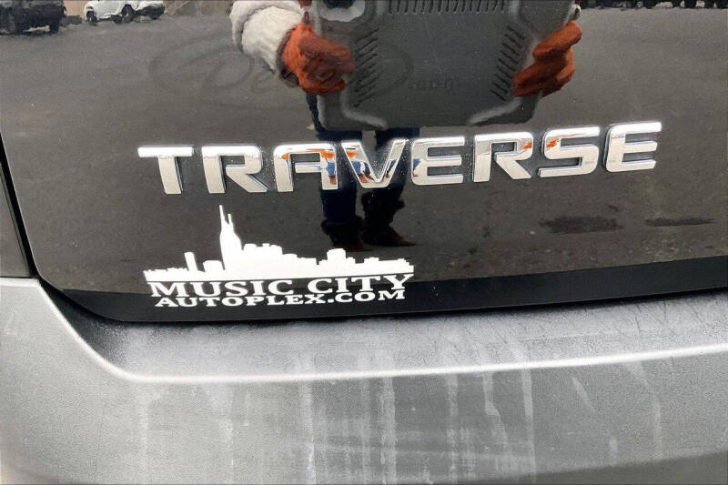 2020 Chevrolet Traverse LT Cloth