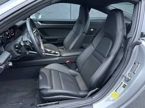 2024 Porsche 911 Carrera