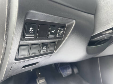 2014 Nissan Pathfinder SL