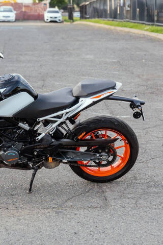 2021 KTM 200 Duke