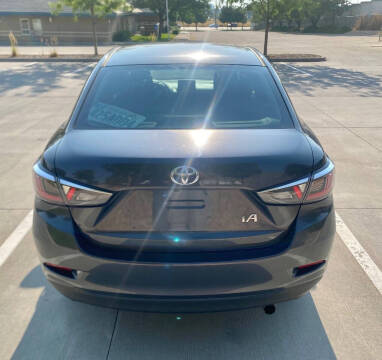 2017 Toyota Yaris iA