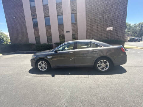 2015 Ford Taurus SEL