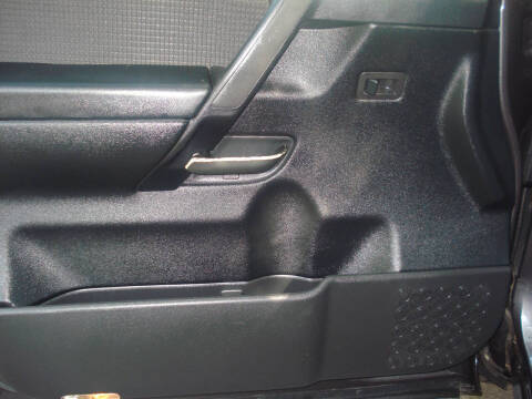 2012 Nissan Titan SV