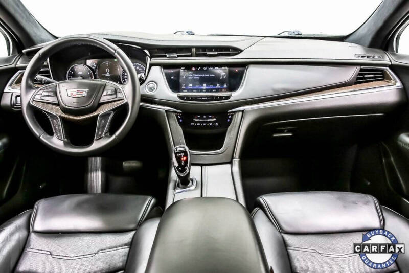 2019 Cadillac XT5 Platinum