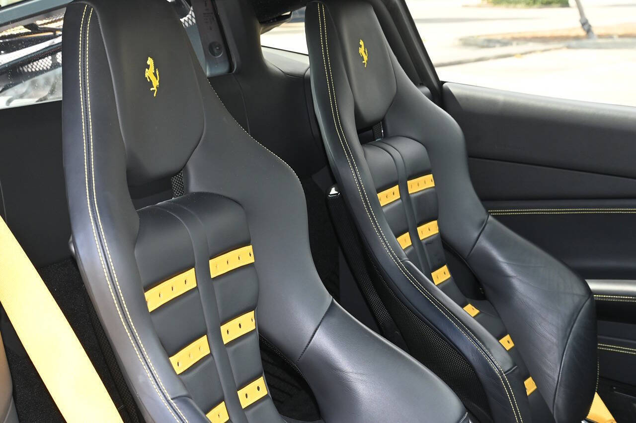 2018 Ferrari 488 GTB 32