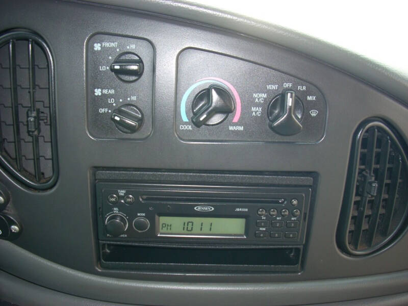 2007 Ford E-Series E-450 SD