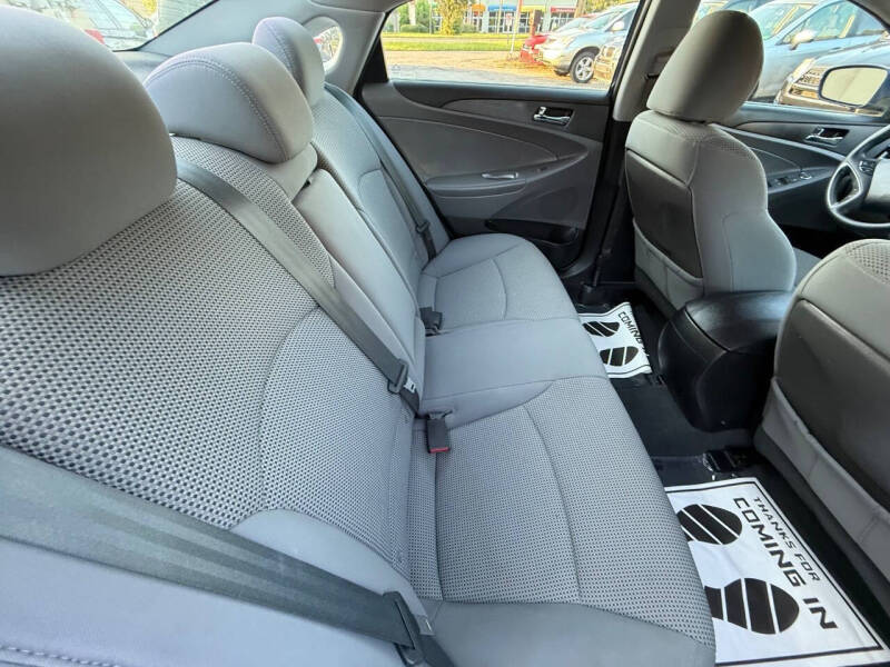 2011 Hyundai Sonata GLS