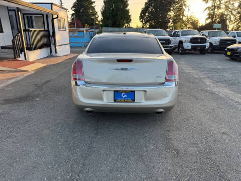 2012 Chrysler 300 Limited