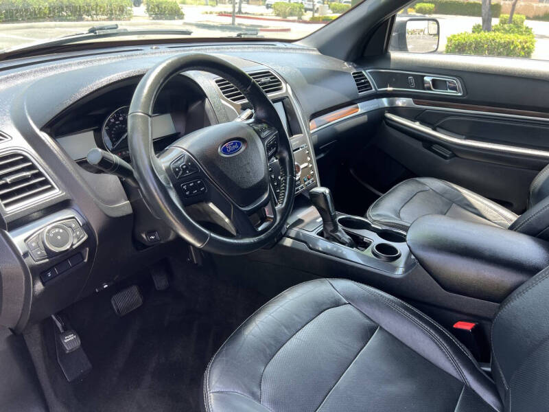 2017 Ford Explorer Limited