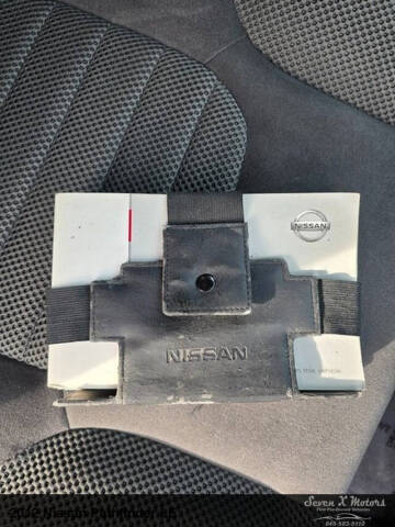 2012 Nissan Pathfinder LE