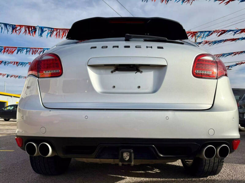 2011 Porsche Cayenne Turbo