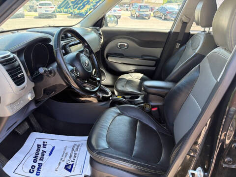 2016 Kia Soul +