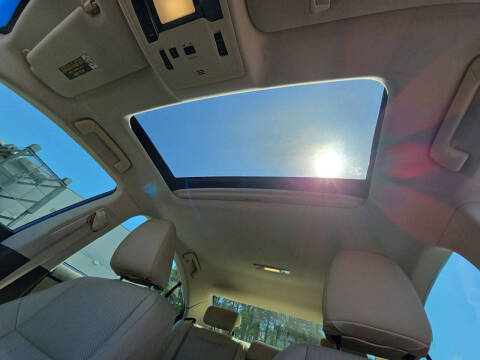 2016 Lexus ES 300h