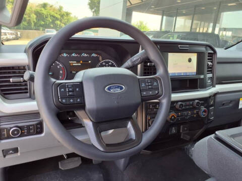 2025 Ford F-350 Super Duty XLT