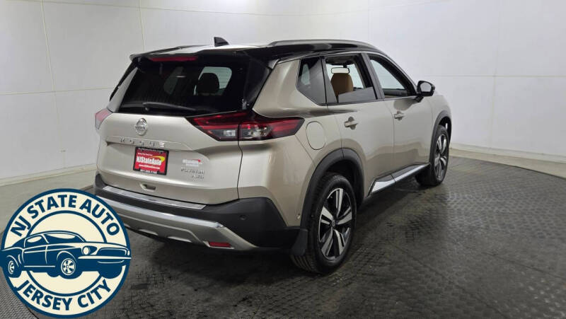 2021 Nissan Rogue Platinum