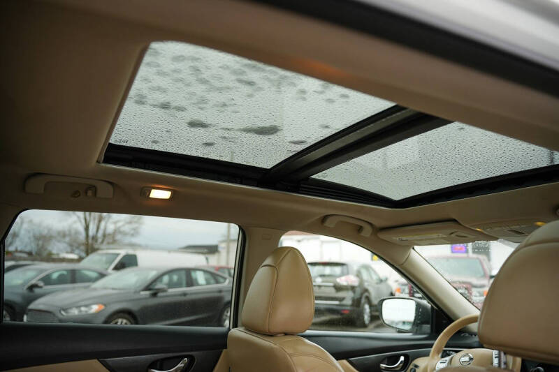 2015 Nissan Rogue SL