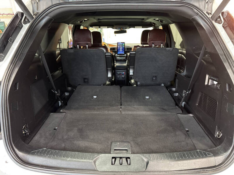 2021 Ford Explorer Platinum