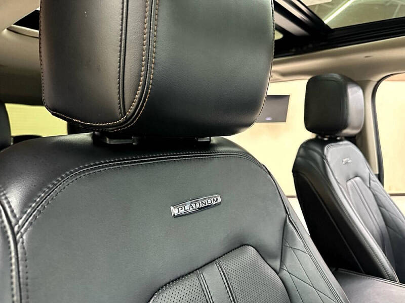 2020 Ford Expedition Platinum