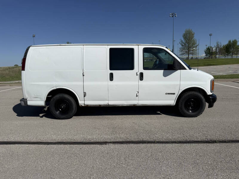 2002 Chevrolet Express 1500