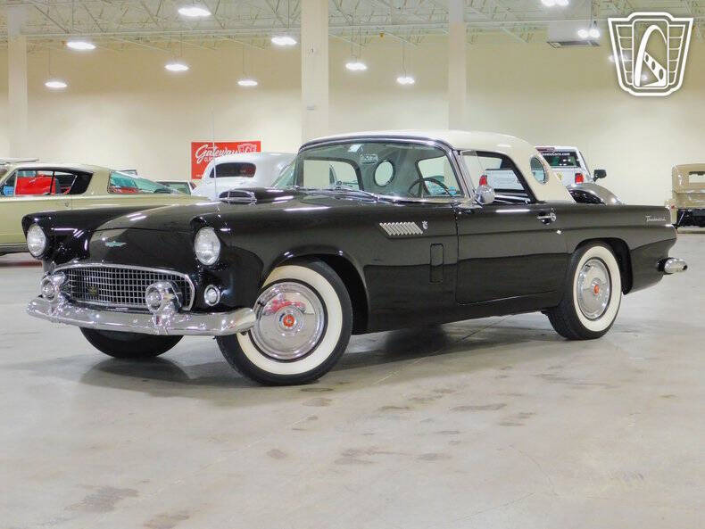 1956 Ford Thunderbird
