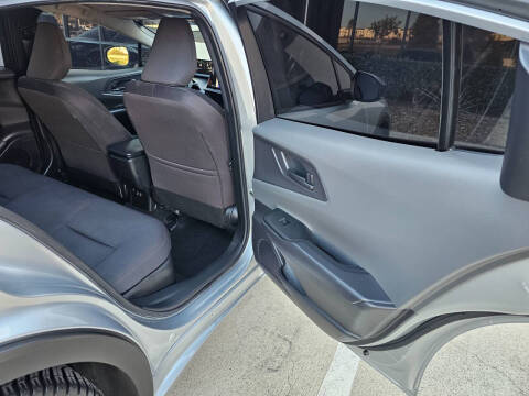 2023 Toyota Prius LE