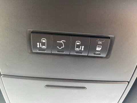 2016 Dodge Grand Caravan SXT Plus