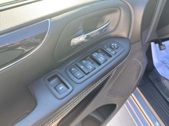 2018 Dodge Grand Caravan SE Plus