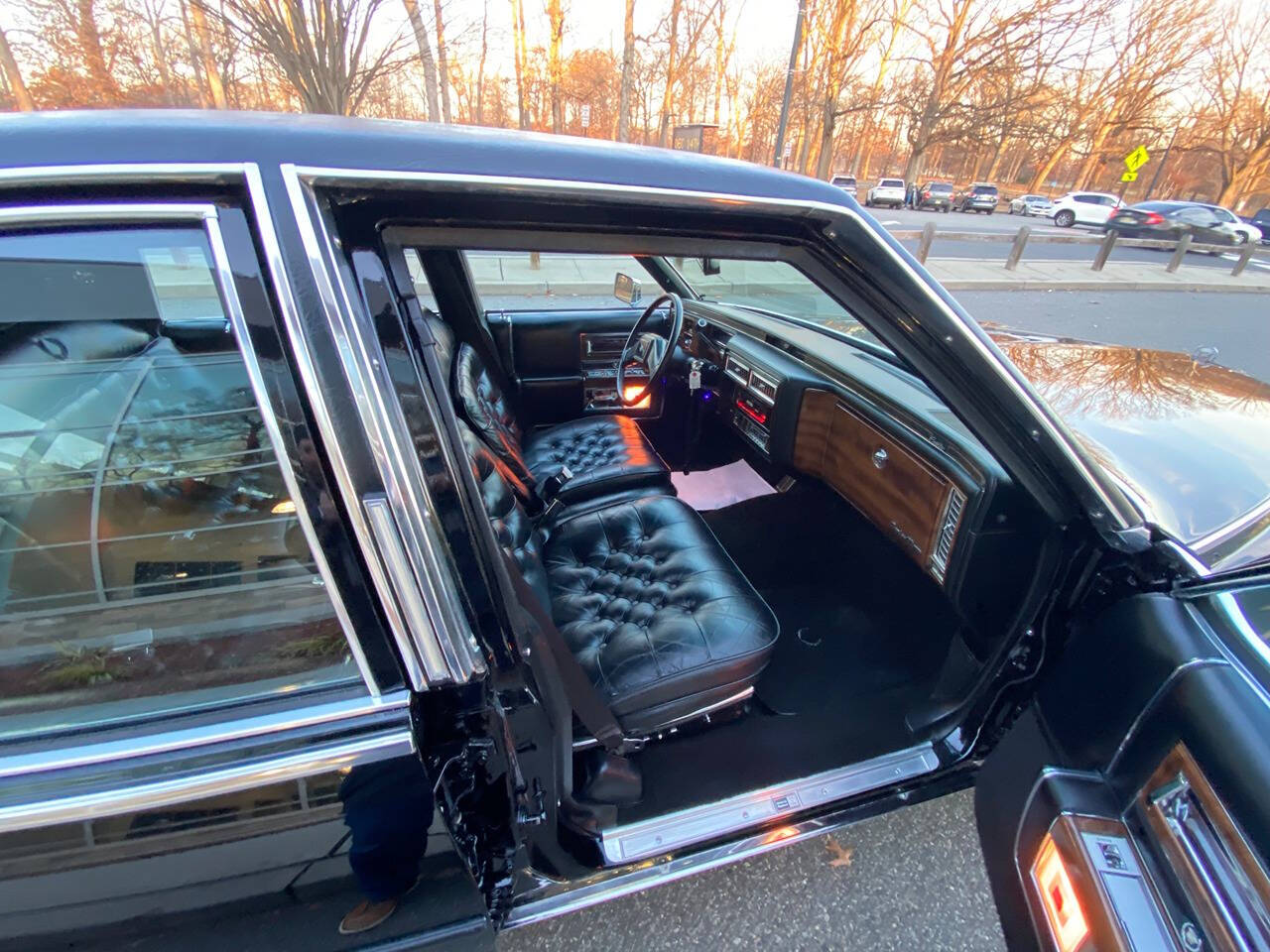 1987 Cadillac Fleetwood for sale at Vintage Motors USA in Roselle, NJ