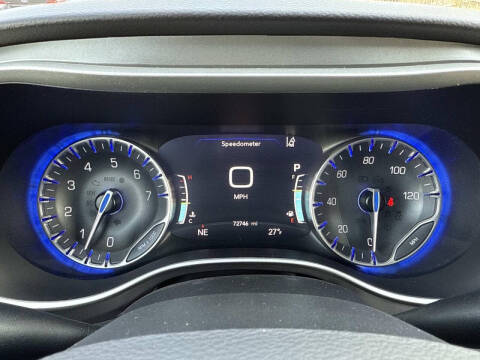 2022 Chrysler Pacifica Touring L