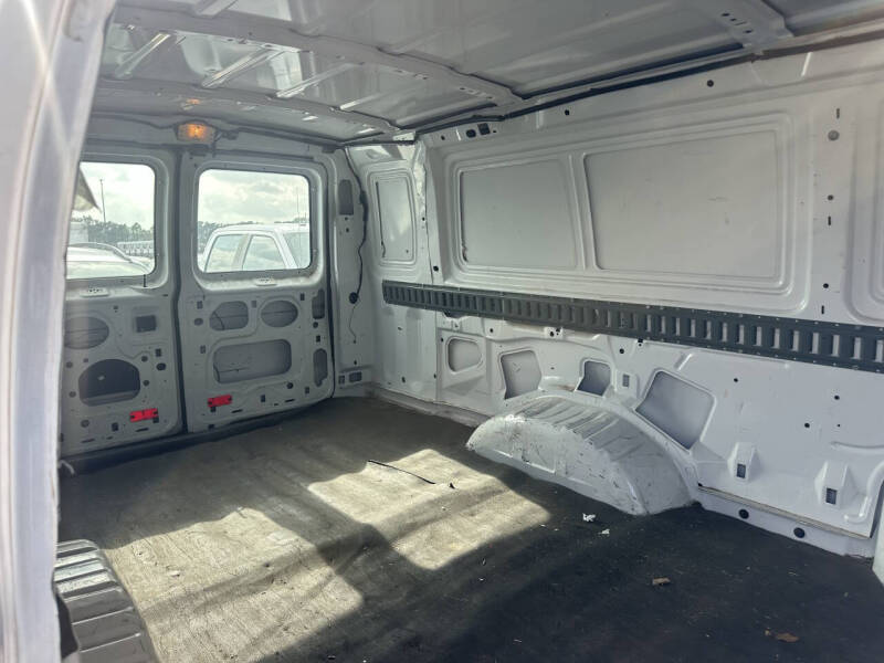 2012 Ford E-Series E-250