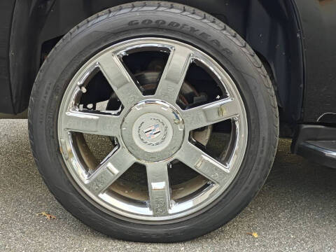 2014 Cadillac Escalade Luxury