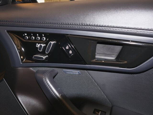 2021 Jaguar F-TYPE R-Dynamic