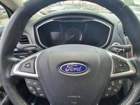 2017 Ford Fusion Titanium