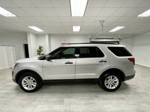 2017 Ford Explorer