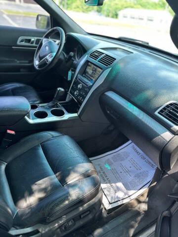 2011 Ford Explorer XLT