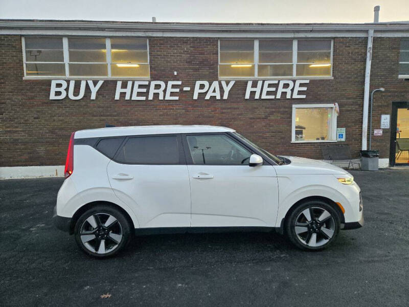 2020 Kia Soul for sale at Kar Mart in Milan IL