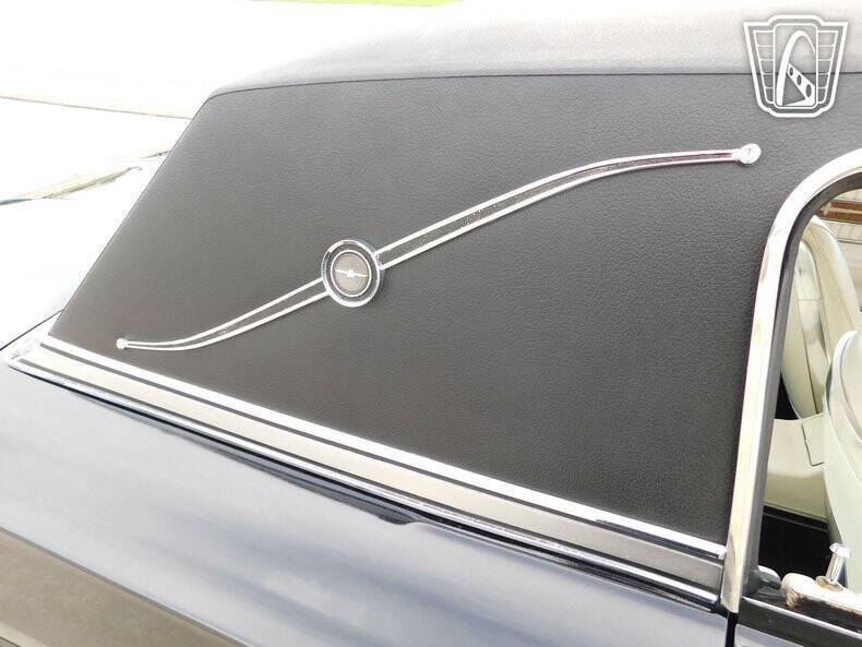 1966 Ford Thunderbird