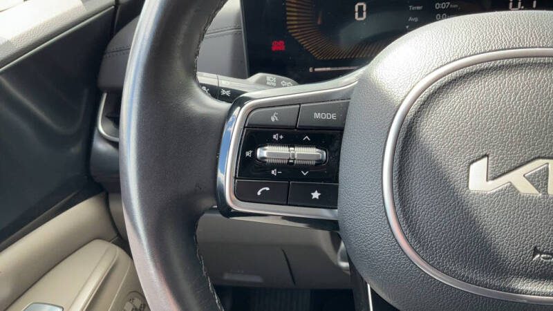 2025 Kia Carnival LXS