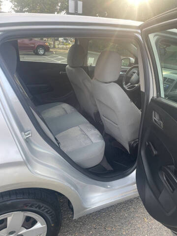 2014 Chevrolet Sonic LS Auto