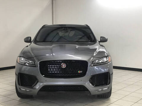 2017 Jaguar F-PACE S
