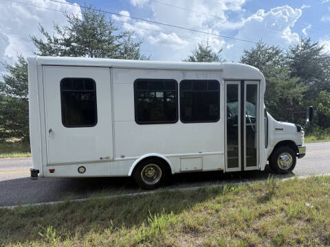 2017 Ford E-Series E-350 SD