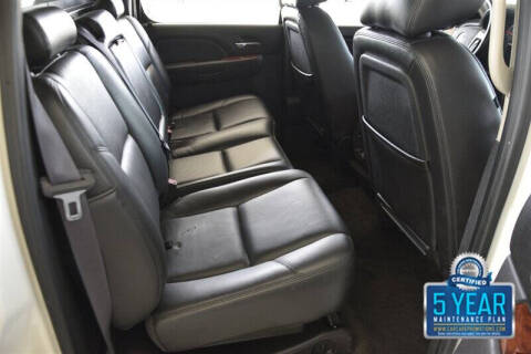 2012 Chevrolet Avalanche LTZ