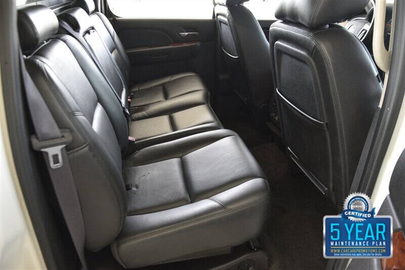 2012 Chevrolet Avalanche LTZ