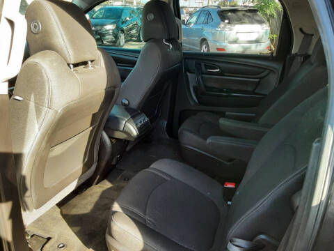 2015 GMC Acadia SLE-2