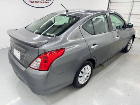 2019 Nissan Versa