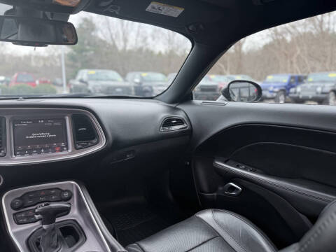 2019 Dodge Challenger SXT