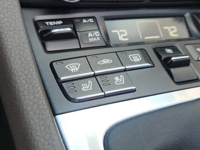 2024 Porsche 718 Boxster S